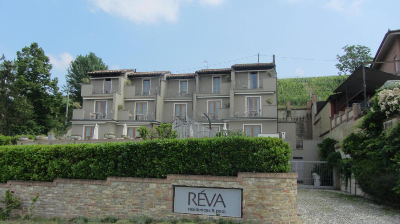 Reva Residences And Pool Monforte dʼAlba Exterior foto